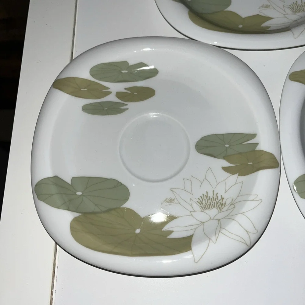 Timo Sarpaneva for Rosenthal. Rare Suomi porcelain 3 ~ Side plates, 1970s- 1980s
